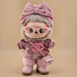 Fits Labubu Pink Fur Boots Outfit